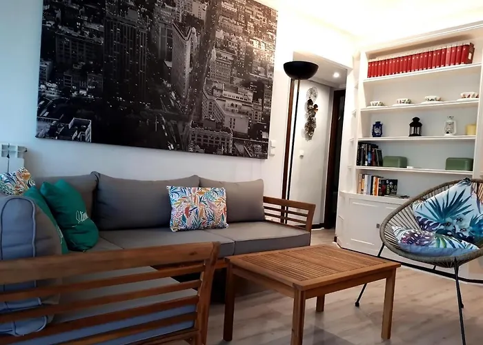 Junto A La Playa De Gros, Parking Opcional San Sebastian